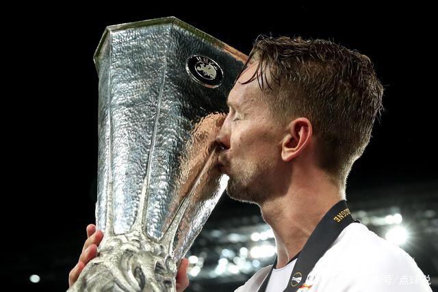 库里缺阵希尔德末节19分 勇士20分逆转胜鹈鹕