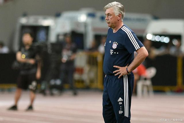 库里17+10康宁汉姆32+6+8 勇士终结活塞5连胜